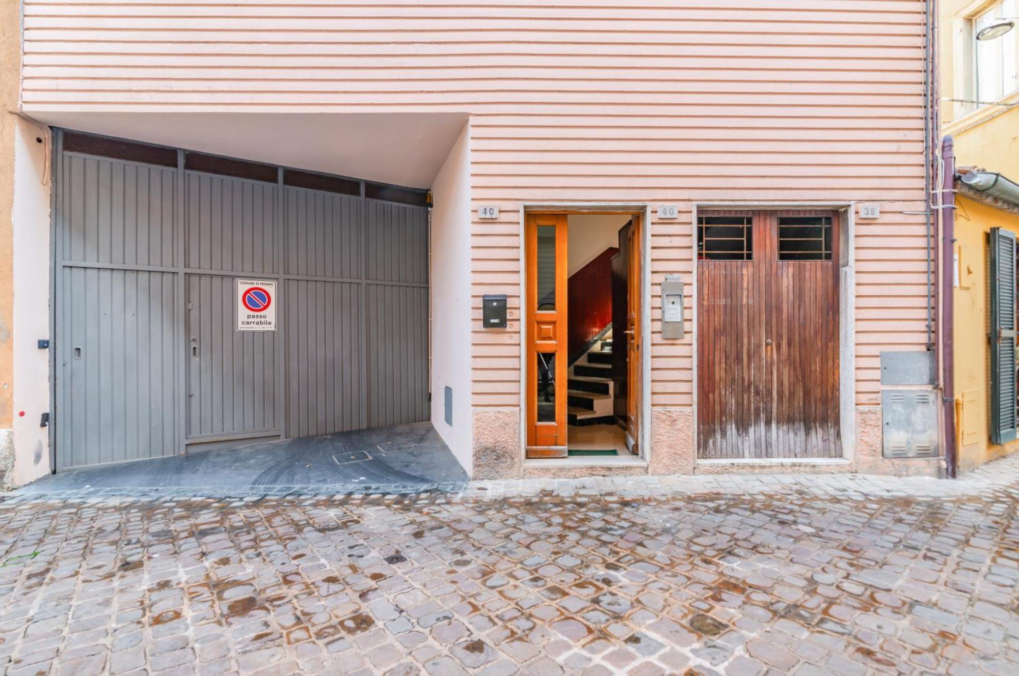 Rossini Apartment In Center Of Pesaro! Екстер'єр фото